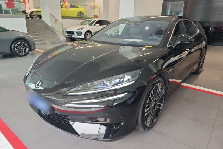 Used Denza Z9 2024 1100 km Four-Wheel Drive Max Version