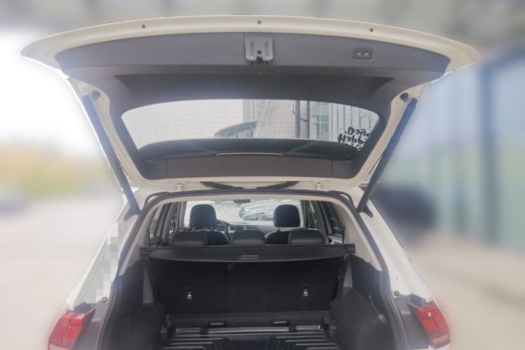 Used Volkswagen Tiguan L 2021 330TSI Automatic Two-Wheel Drive R-Line Enhanced Edition Trunk