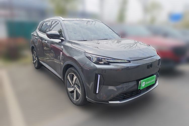 Used CHANGAN NEVO Q05 2024 Truly Delicious Version 125cc Superior Design CATL Front Right 45 Deg