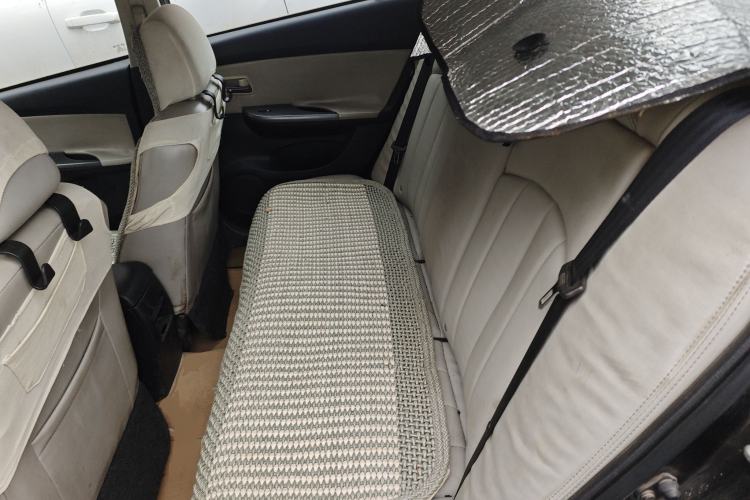 Used Haima Fumei 2011 1.6L Manual Luxury Edition Left Rear Seat