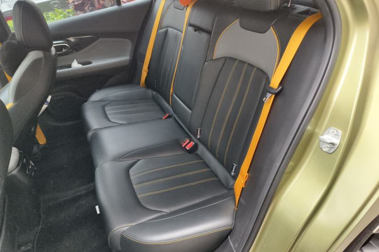 Used GAC Trumpchi EMPOW 2021 270T DCT J16 Version Left Rear Seat