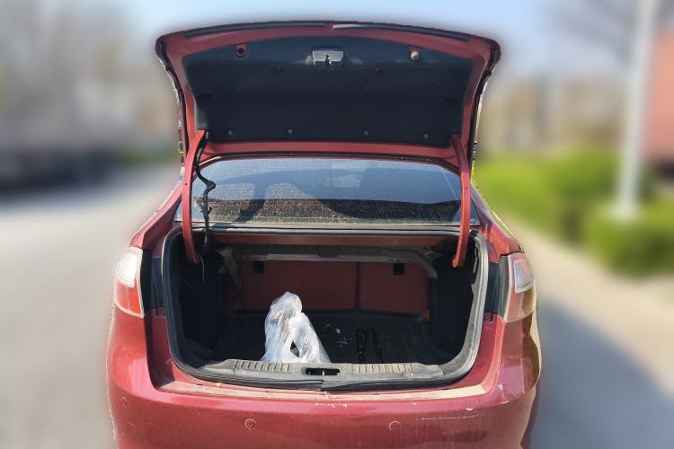 Used Ford Fiesta 2009 Sedan 1.5L Manual Fashion Edition