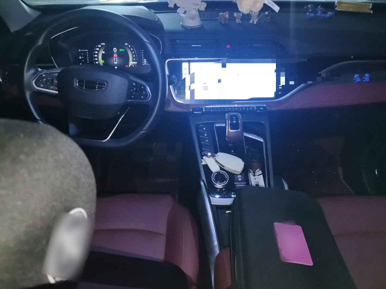 Geely Auto Emgrand X7 Sport 2022 Boyue X 1.8TD DCT ZhiShang Model — снимка 9