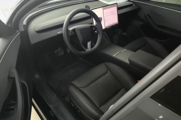 Used Tesla Model 3 2025 Rear-Wheel-Drive Version Driver Seat