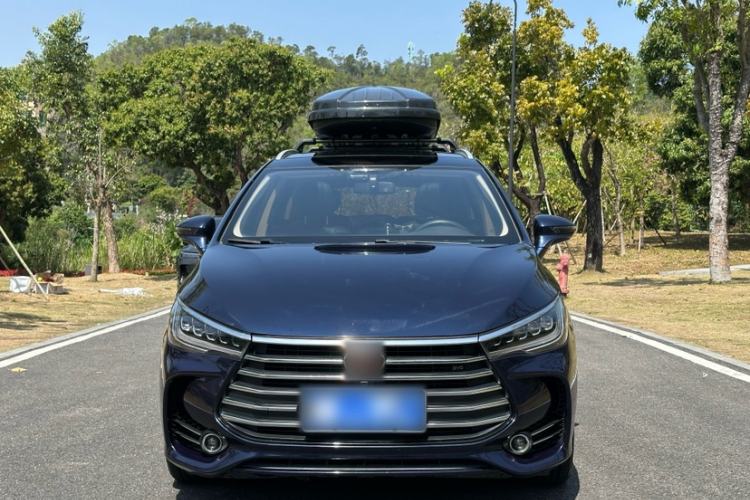 Used BYD Song MAX 2018 1.5T Automatic Smart Connect Elite Model with 6 Seats