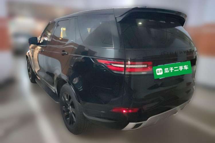 Used Land Rover Discovery 2020 2.0T 30th Anniversary Special Edition Rear Left 45 Deg