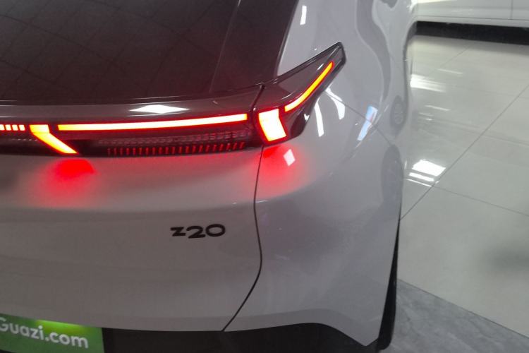 Used Lynk & Co Z20 2025 530 km Range Rear-Wheel Drive Pro Right Rear Taillight