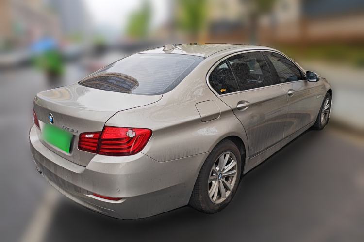 Used BMW 5 Series 2017 520Li Elegant Edition Rear Right 45 Deg