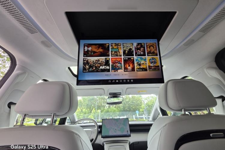 Used XPeng X9 2024 702 Ultra-Long Range Max Interior 2