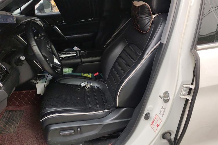 Used Honda UR-V 2017 370TURBO 2WD Prestige Edition China V Left Front Seat