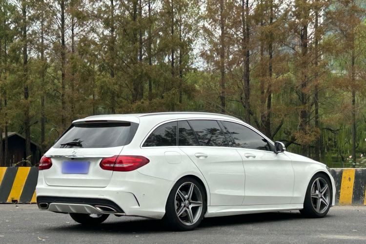 Used Mercedes-Benz C-Class 2015 C 200 station wagon