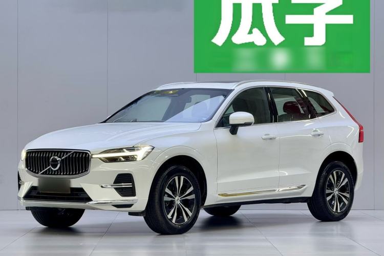 Used Volvo XC60 2023 B5 4x4 Smart Luxury Edition