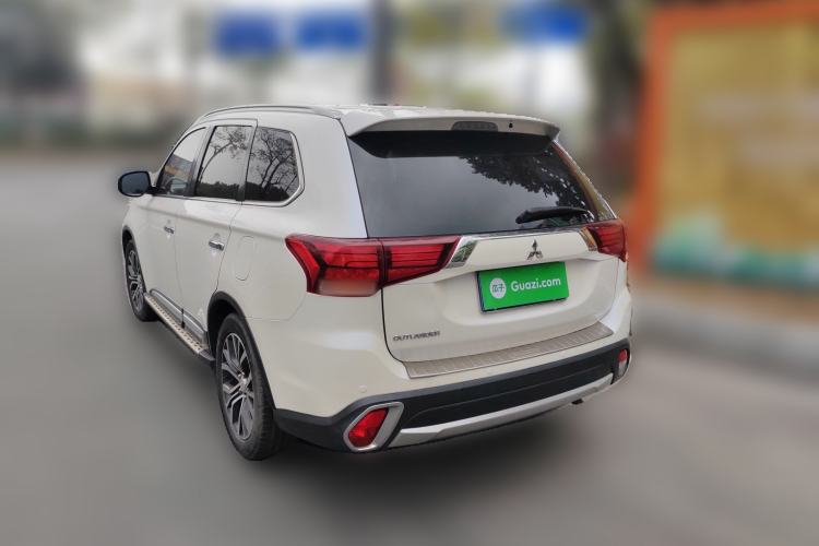 Used Mitsubishi Outlander 2016 2.4L 4x4 Elite Edition 5 Seats
