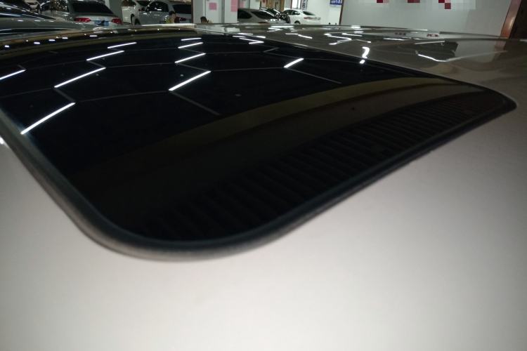 Used GAC Trumpchi M6 2019 270T DCT Luxury Edition (6-seater) China VI Roof