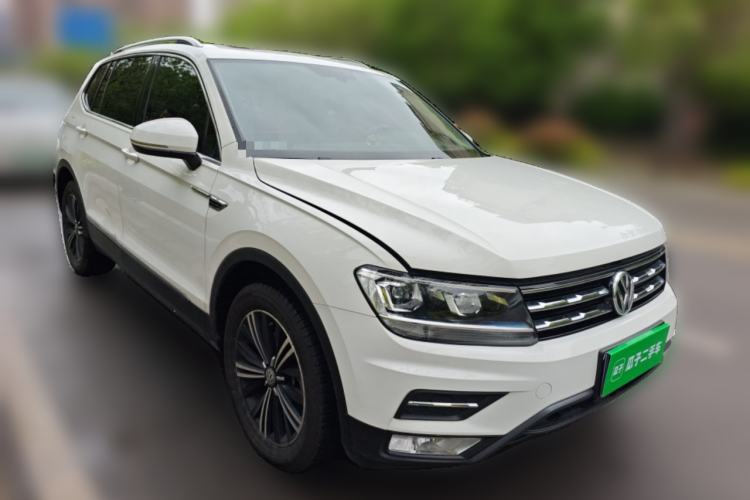 Used Volkswagen Tiguan L 2018 Revised Version 330TSI Automatic Two-Wheel Drive Comfort Edition