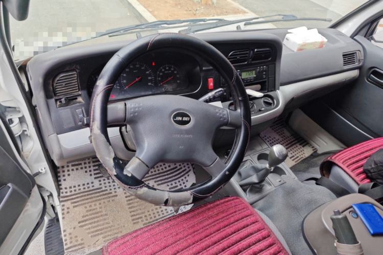 Used Jinbei Hiace 2018 2.0L Fifth-Generation Box Truck Standard Roof 2 Seats 4G21C
