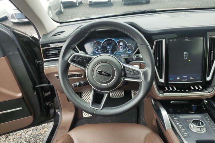 Used Zotye T700 2017 2.0T Automatic Prestige Edition
