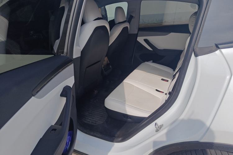 Used Tesla Model Y 2025 Long-Range All-Wheel Drive First Edition