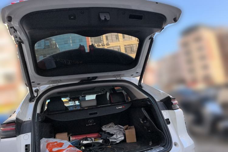 Used Changan UNI-K iDD 2022 Blue Whale iDD 130km 1.5T Excellence Model
