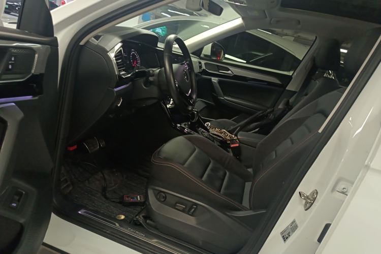 Used Volkswagen Tayron 2022 280TSI Two-Wheel Drive Luxury Smart Connectivity Version
