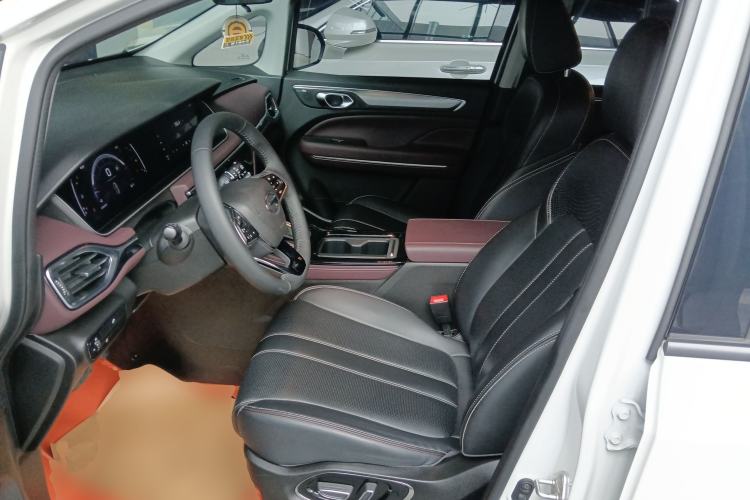 Used GAC Trumpchi M6 2023 PRO 270T DCT Luxury Edition
