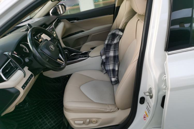 Used Toyota Camry 2019 2.5G Luxury Edition China VI Standard Left Front Seat