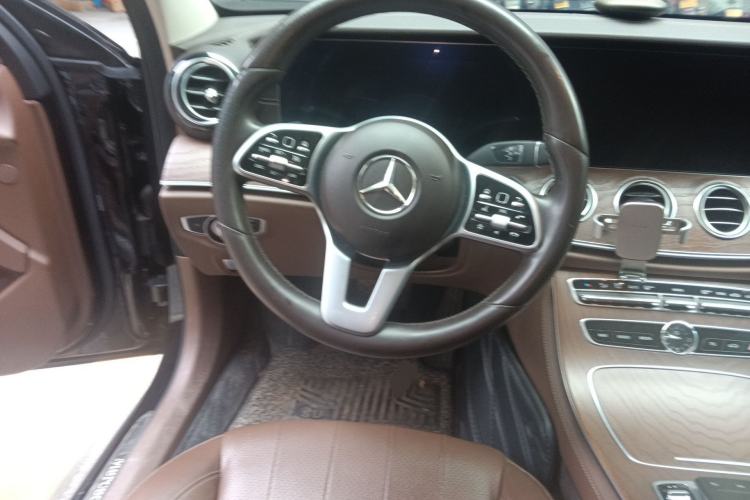 Used Mercedes-Benz E-Class 2020 E 300 L Luxury Model Steering Wheel