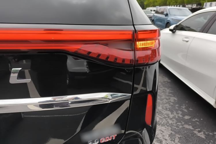 Used Haval H6 2021 3rd Generation 2.0T Automatic All-Wheel Drive Max Right Rear Taillight