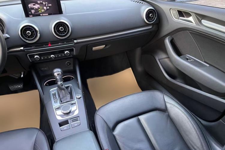 Used Audi A3 2019 Limousine 35 TFSI Style Edition China VI Emission Standard
