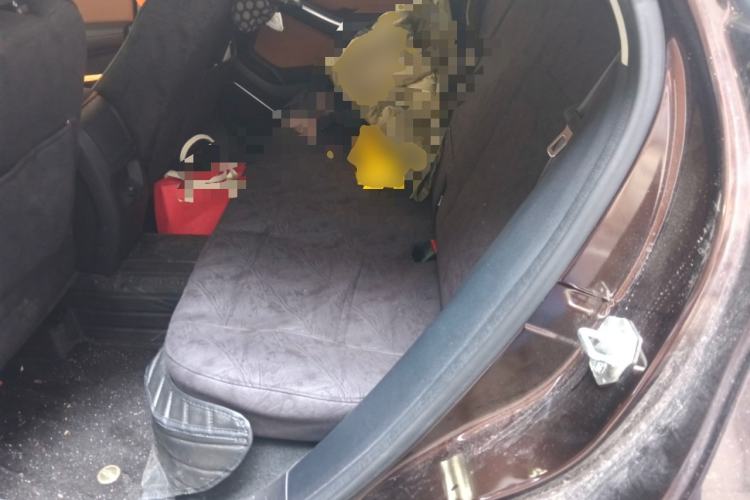 Used JMC Yusheng S330 2016 1.5L GTDi Automatic Two-Wheel Drive Prestige Edition Left Rear Seat