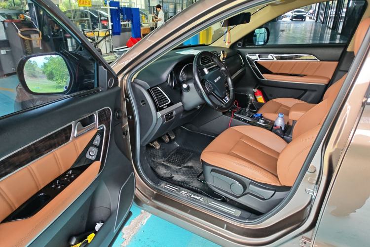 Used Haval H6 Coupe 2016 Blue Label 1.5T Manual Two-Wheel Drive Urban Model