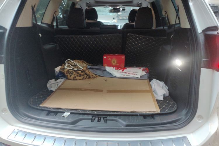 Used Ford Edge 2016 EcoBoost 245 Two-Wheel-Drive Titanium 7-Seater
