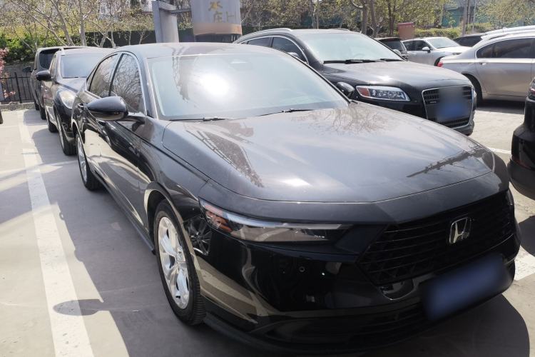 Used Honda Accord 2024 260TURBO Luxury Edition Front Right 45 Deg