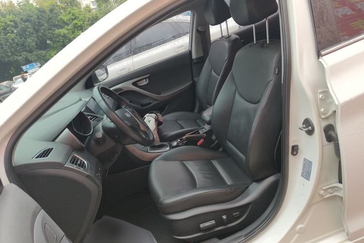 Used Hyundai Elantra (5th Generation / Langdong) 2015 1.6L Automatic Luxury Model Left Front Seat