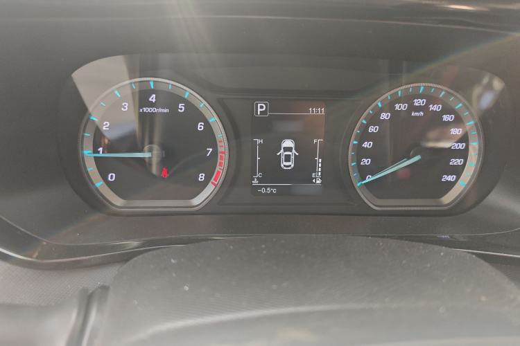 Used CHANGAN OSHAN X5 2021 Revised Version 1.5T DCT Luxury Edition
