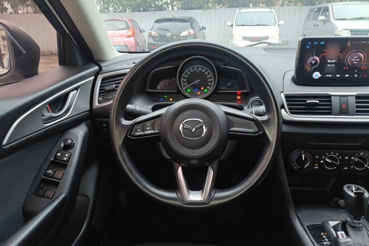 Used Mazda Mazda 3 Axela 2017 Hatchback 1.5L Automatic Comfort Model Emission Standard China V