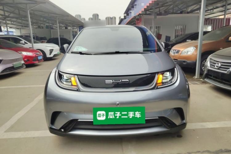 Used BYD Dolphin 2023 420 km Fashion Edition Front