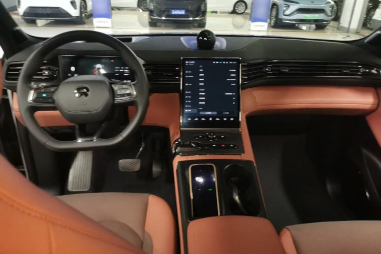 Used Nio EC6 2020 430 km Sport Version Center Console