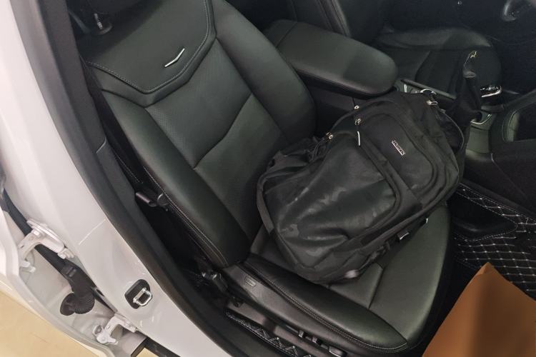 Used Cadillac XT5 2020 28T Four-Wheel Drive Luxury Version Right Front Seat