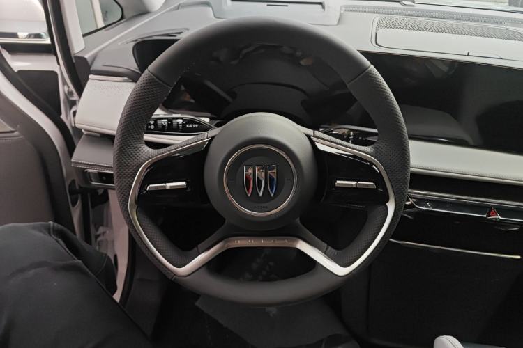 Used Buick GL8 2025 Lu Zun Smart Enjoyment Edition Steering Wheel