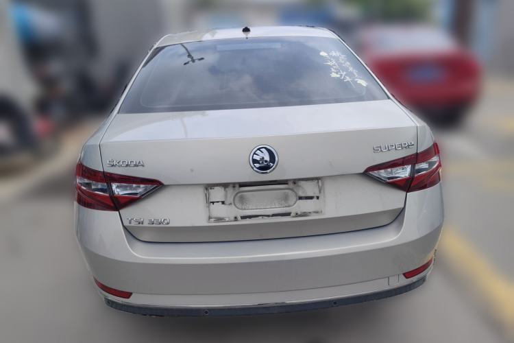 Used Skoda Superb 2018 TSI330 DSG Comfort Edition China V Standard Rear