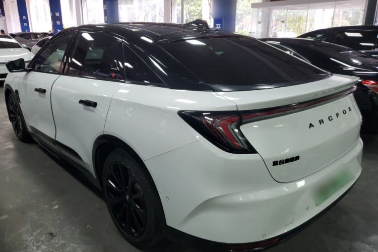 Used ARCFOX Alpha S 2022 HI Edition Advanced Version Exterior 2