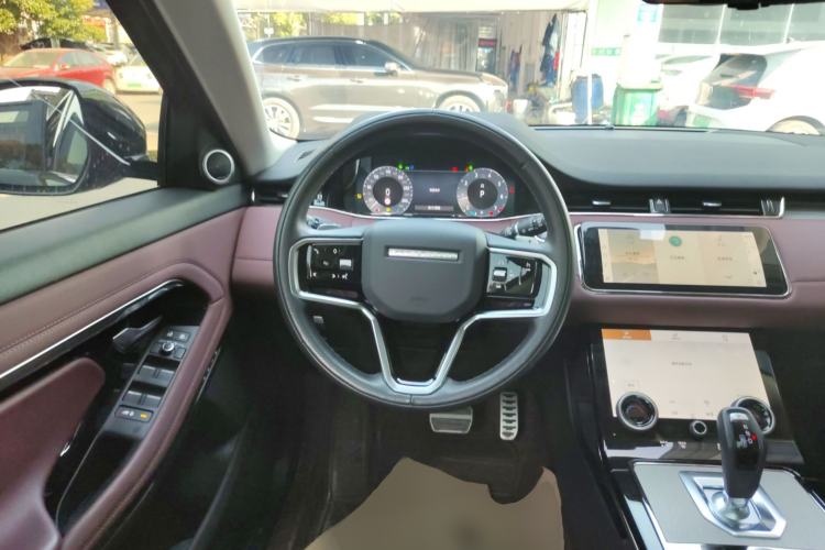 Used Land Rover Range Rover Evoque 2023 Aurora L 249 PS Luxury Edition