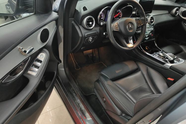 Used Mercedes-Benz GLC 2017 GLC 200 4MATIC
