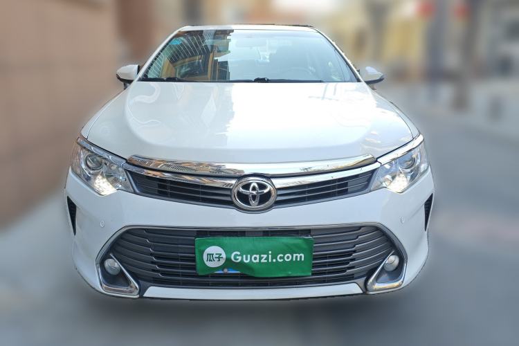 Used Toyota Camry 2015 2.0G Premier Edition
