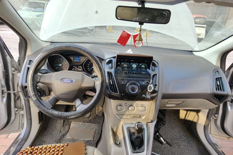 Used Ford Focus 2012 Sedan 1.6L Manual Comfort Model