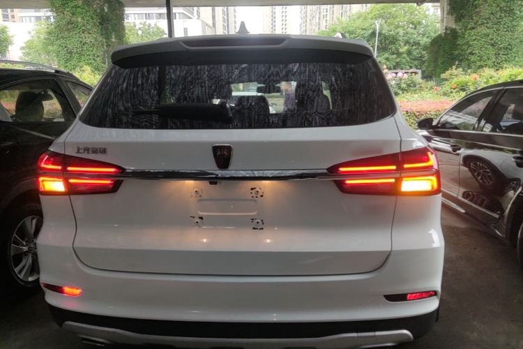 Used Roewe RX5 2018 30T Two-Wheel Drive Automatic Internet Smart Edition
