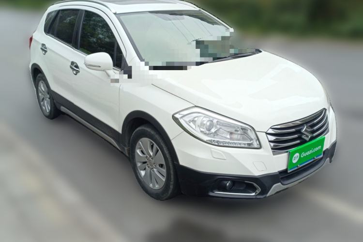Used Suzuki S-Cross 2014 1.6L Manual Two-Wheel Drive Elite Model Front Right 45 Deg