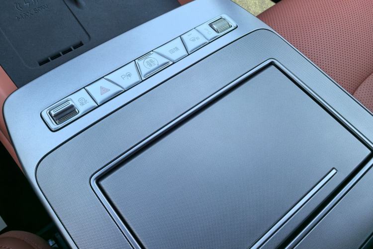 Used BYD Tang L 2025 EV 670KM LiDAR Flagship Version Gear Lever