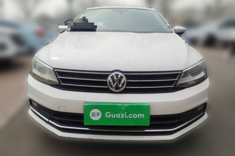 Used Volkswagen Sagitar 2015 1.6L Automatic Comfort Model Front